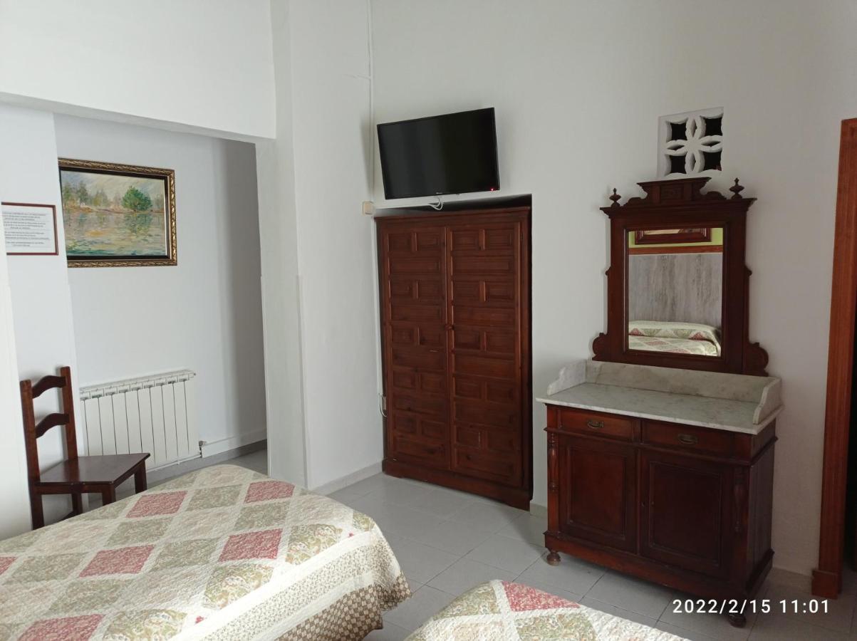 Hostal Manolo El Puerto de Santa Maria Ngoại thất bức ảnh