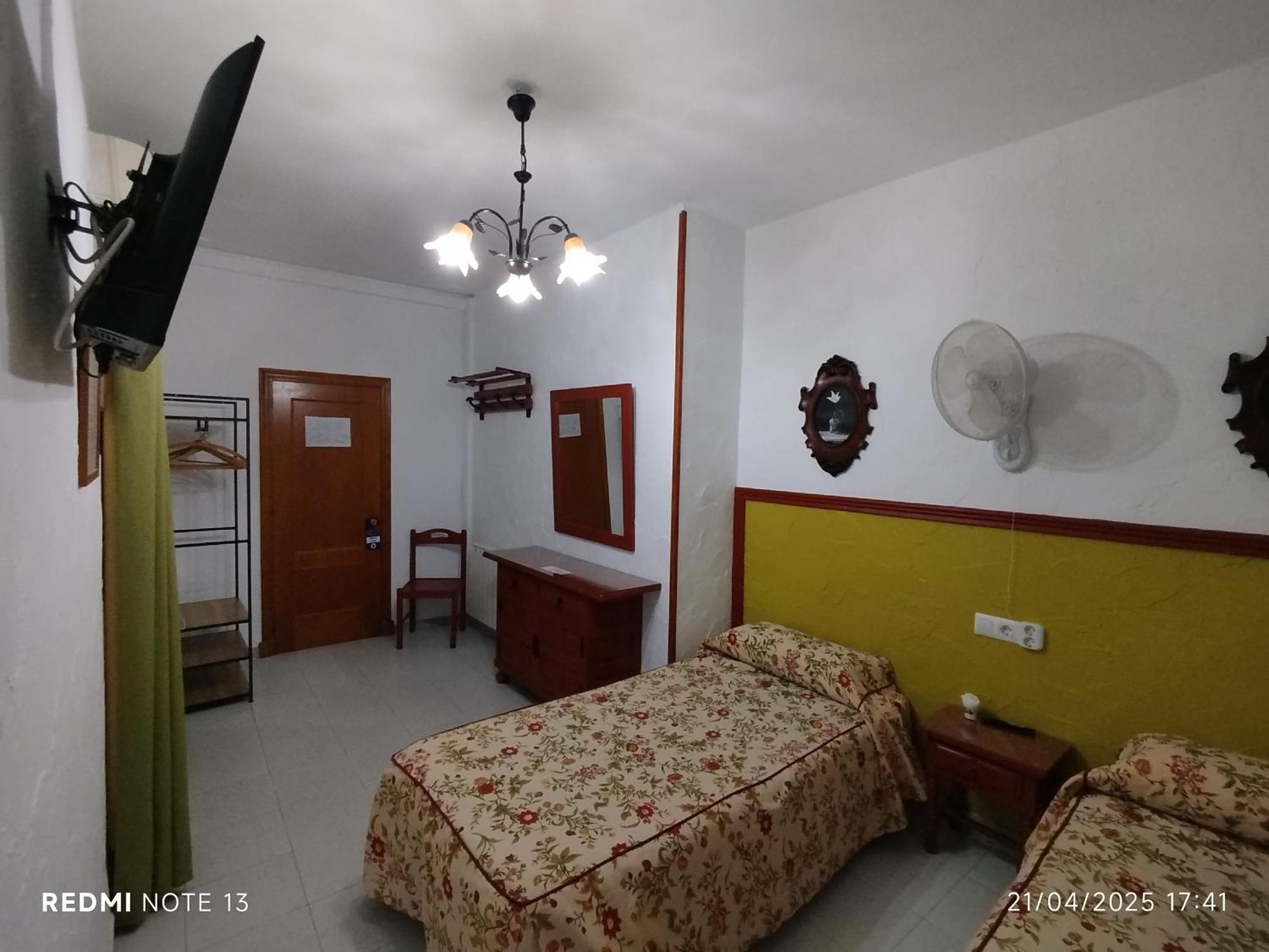 Hostal Manolo El Puerto de Santa Maria Phòng bức ảnh