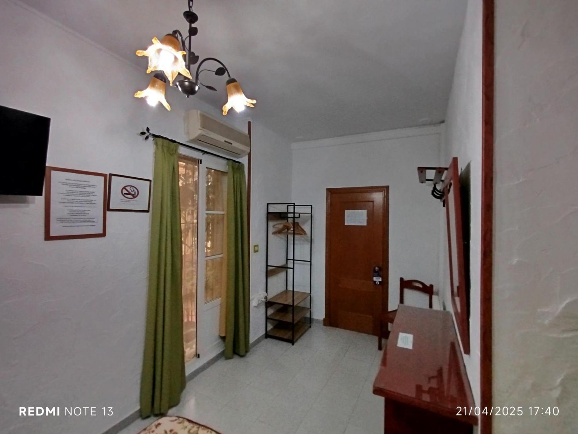 Hostal Manolo El Puerto de Santa Maria Phòng bức ảnh
