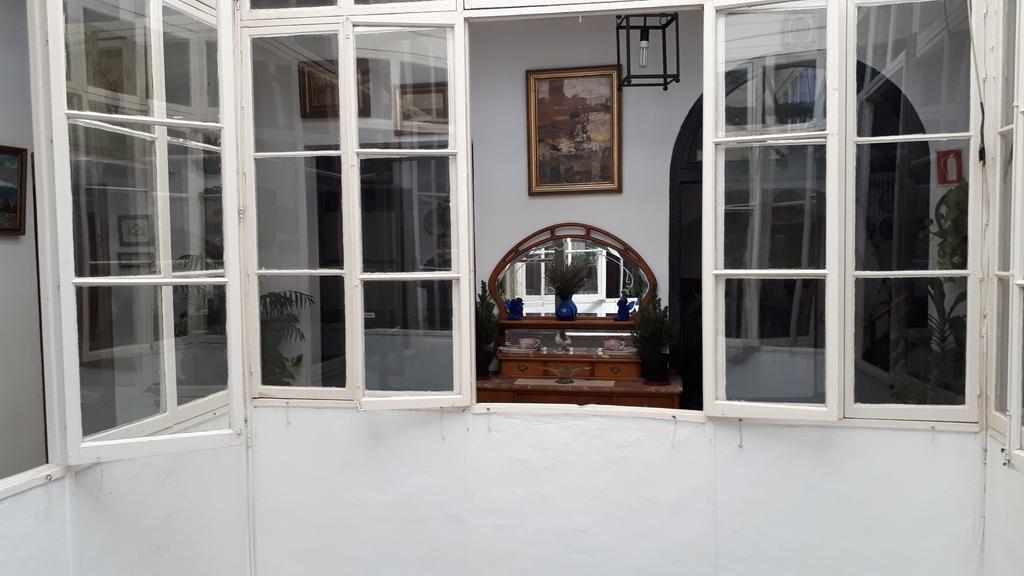 Hostal Manolo El Puerto de Santa Maria Ngoại thất bức ảnh