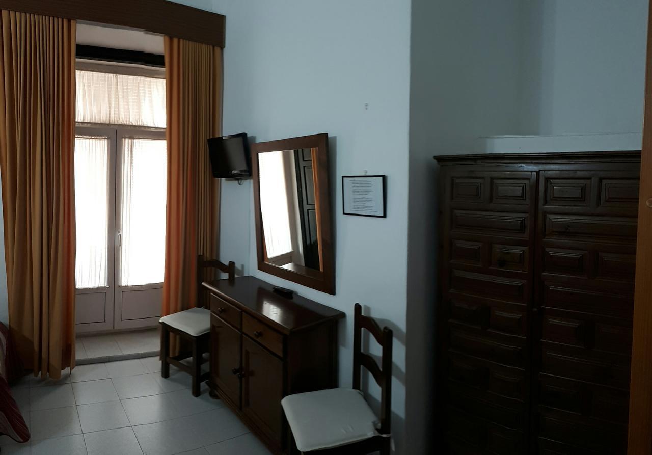 Hostal Manolo El Puerto de Santa Maria Ngoại thất bức ảnh