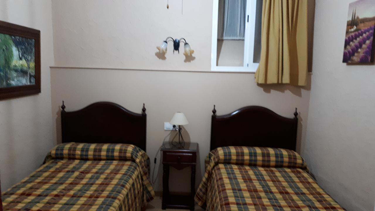 Hostal Manolo El Puerto de Santa Maria Ngoại thất bức ảnh
