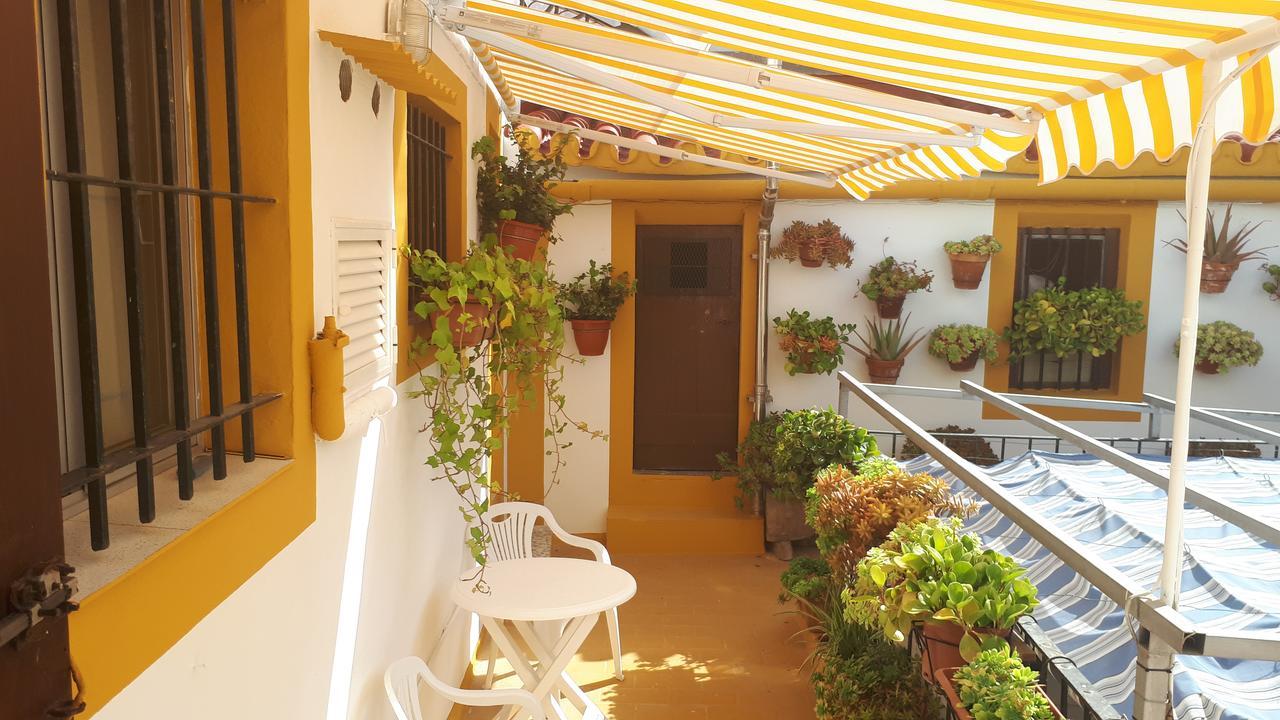 Hostal Manolo El Puerto de Santa Maria Ngoại thất bức ảnh